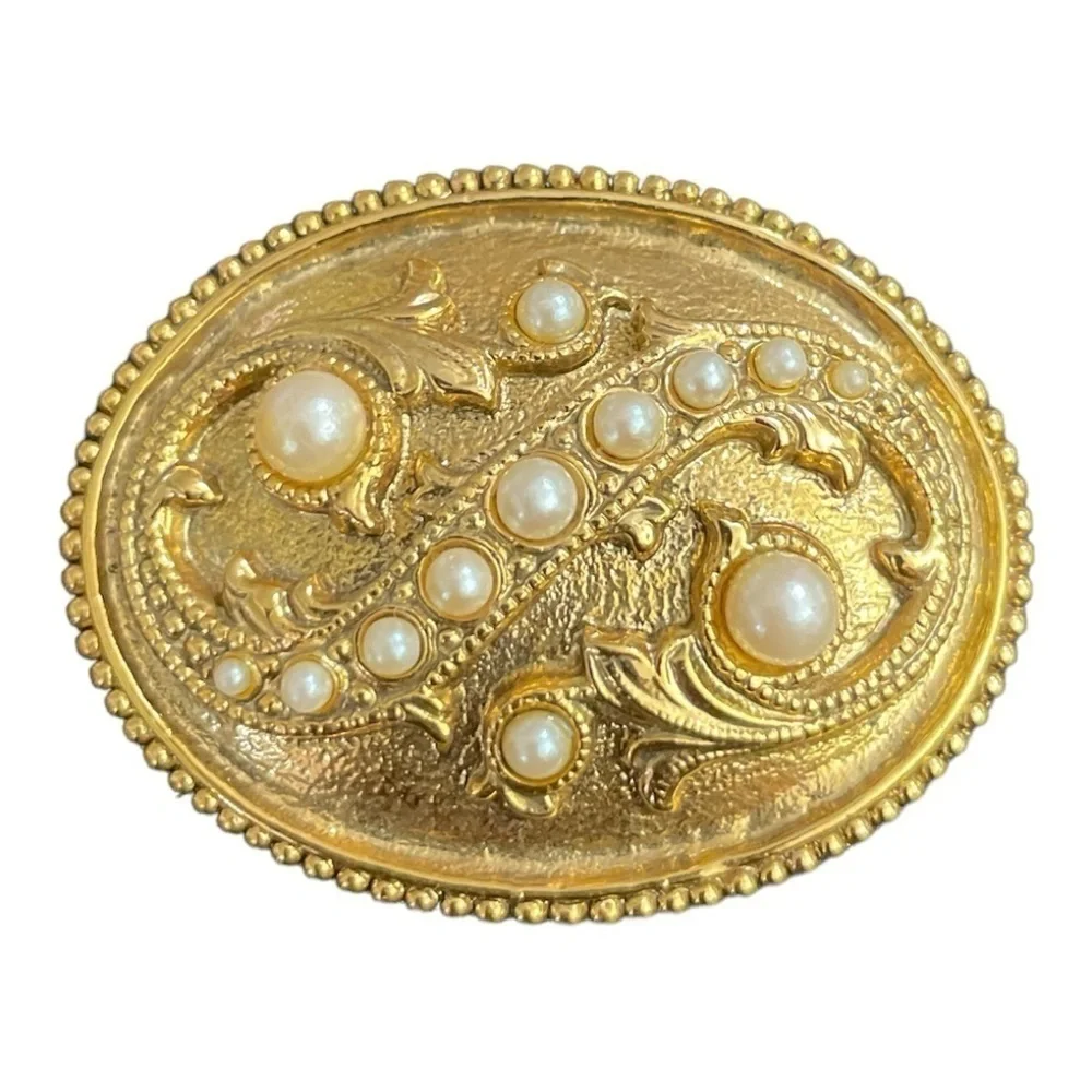 Vintage Brooch Gold Tone Oval Faux Pearl Unique Collectible Pin Costume Jewelry